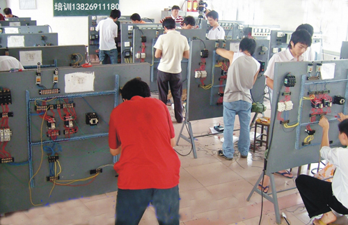 东莞万江电工培训电力变压器的安全操作